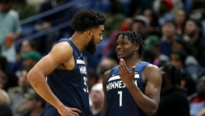 kaiyun sports-49分创生涯纪录！爱德华兹：对附加赛非常有信心