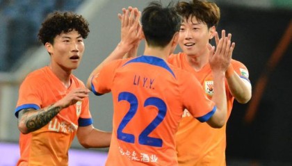 赛事直播入口-崔康熙迎执教50场里程碑 泰山悄然追赶第一集团