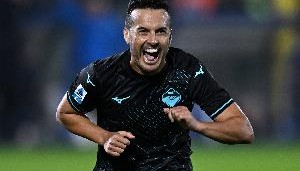 佩德罗：高龄球员要控制好休息饮食，状态出色的魔笛就是这样